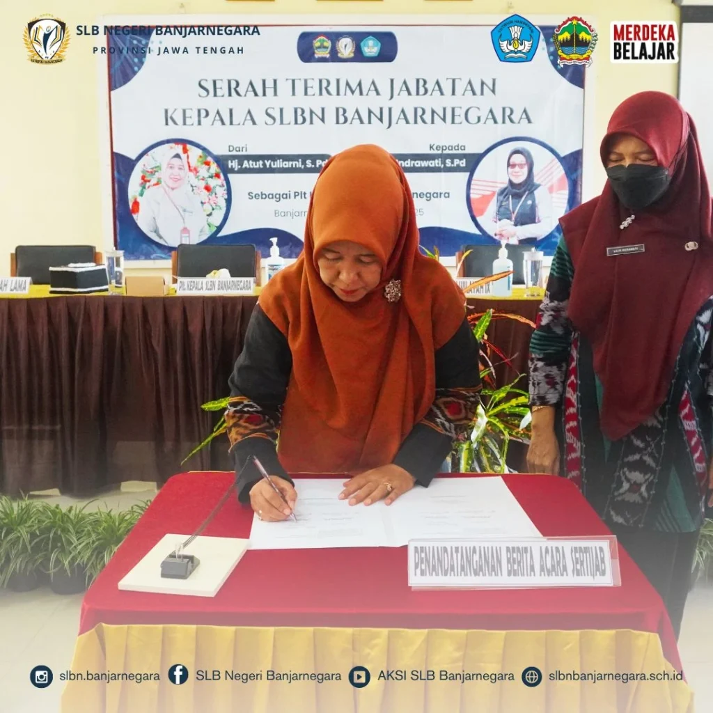 Serah Terima Jabatan Kepala SLB Negeri Banjarnegara
