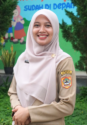 Iin Dwiningsih,S.Pd