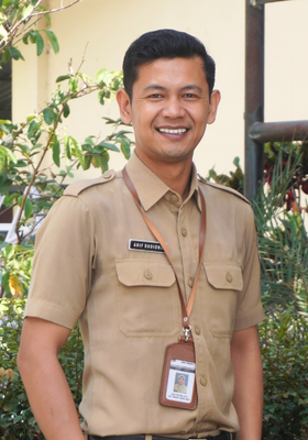 Arif Budiono, S.Kom