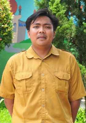 Arkananta Dylan Maheswara, S.Pd